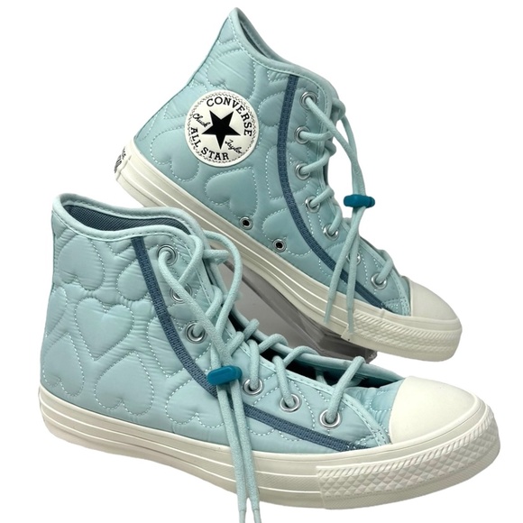 Converse Chuck Taylor High Polyester Blue Quilted Sneakers Women Size A08722C - Picture 1 of 8
